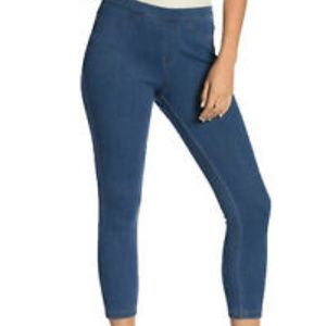 Hue Women's Original Denim Capri Leggings